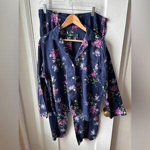 Ralph Lauren lilac pajamas, size XL.